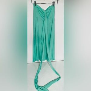 EUC Womens size Medium Lagaci midi skirt